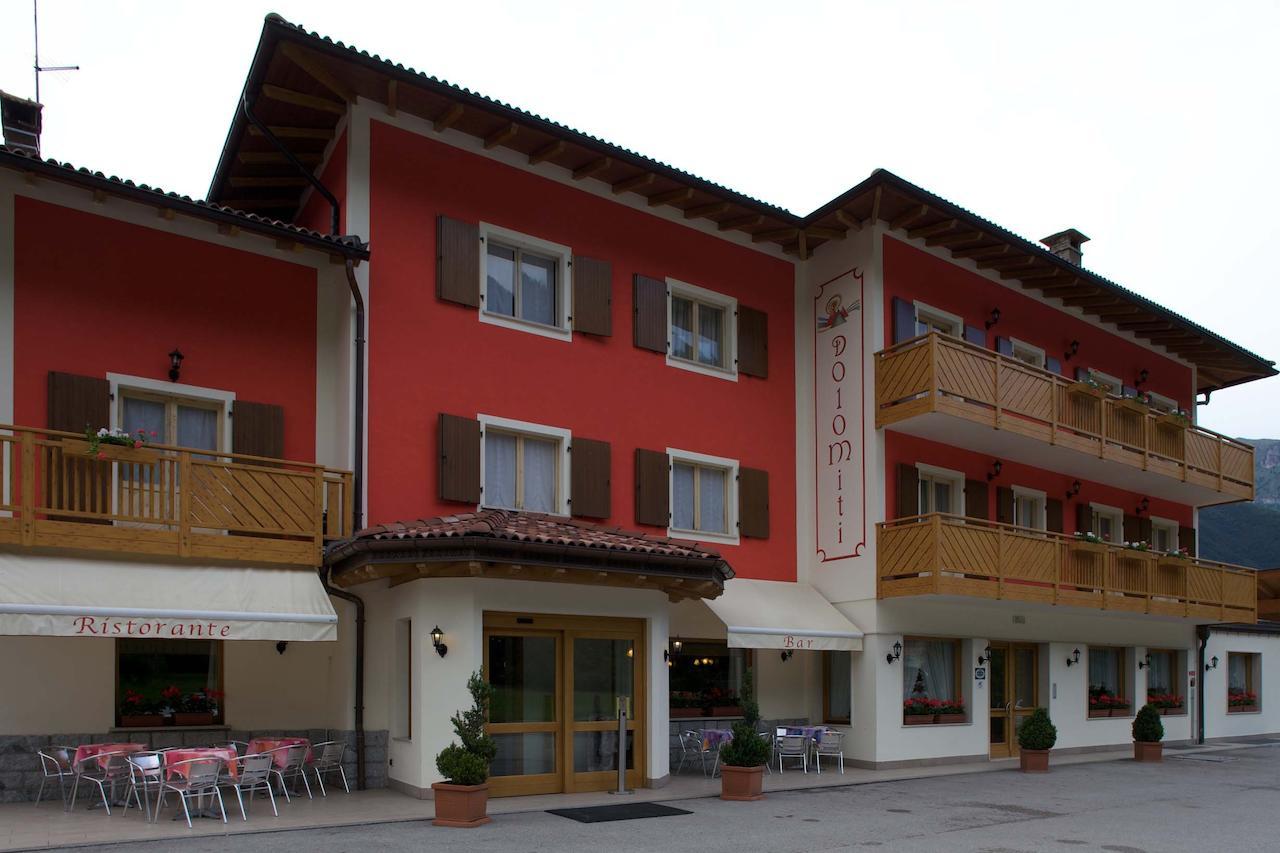 Hotel Dolomiti Saone Tione di Trento Exterior photo